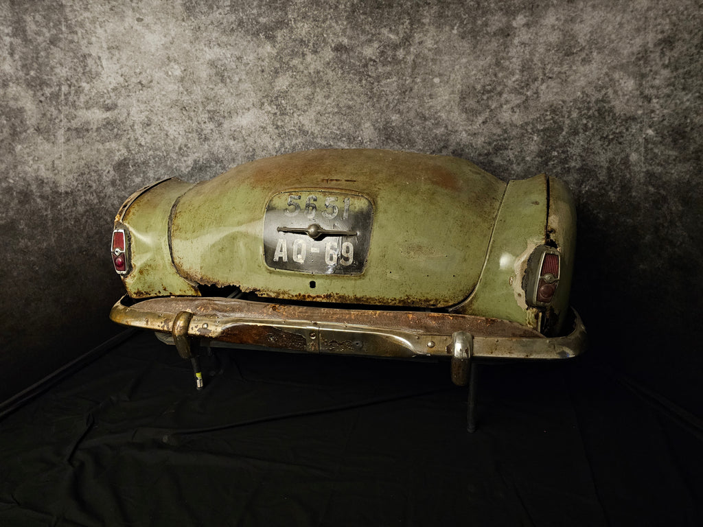Renault Frégate Heck - Original Scheunenfund mit Patina, Deko