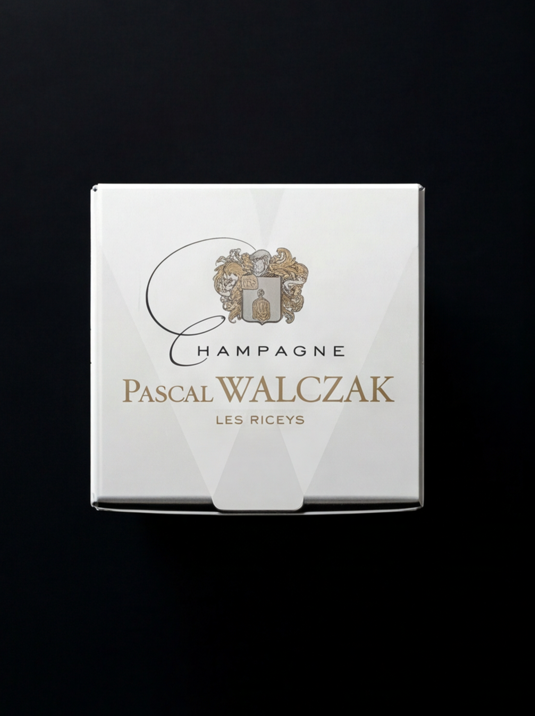 White Champagne Mancave Gift Box for 1 Bottle