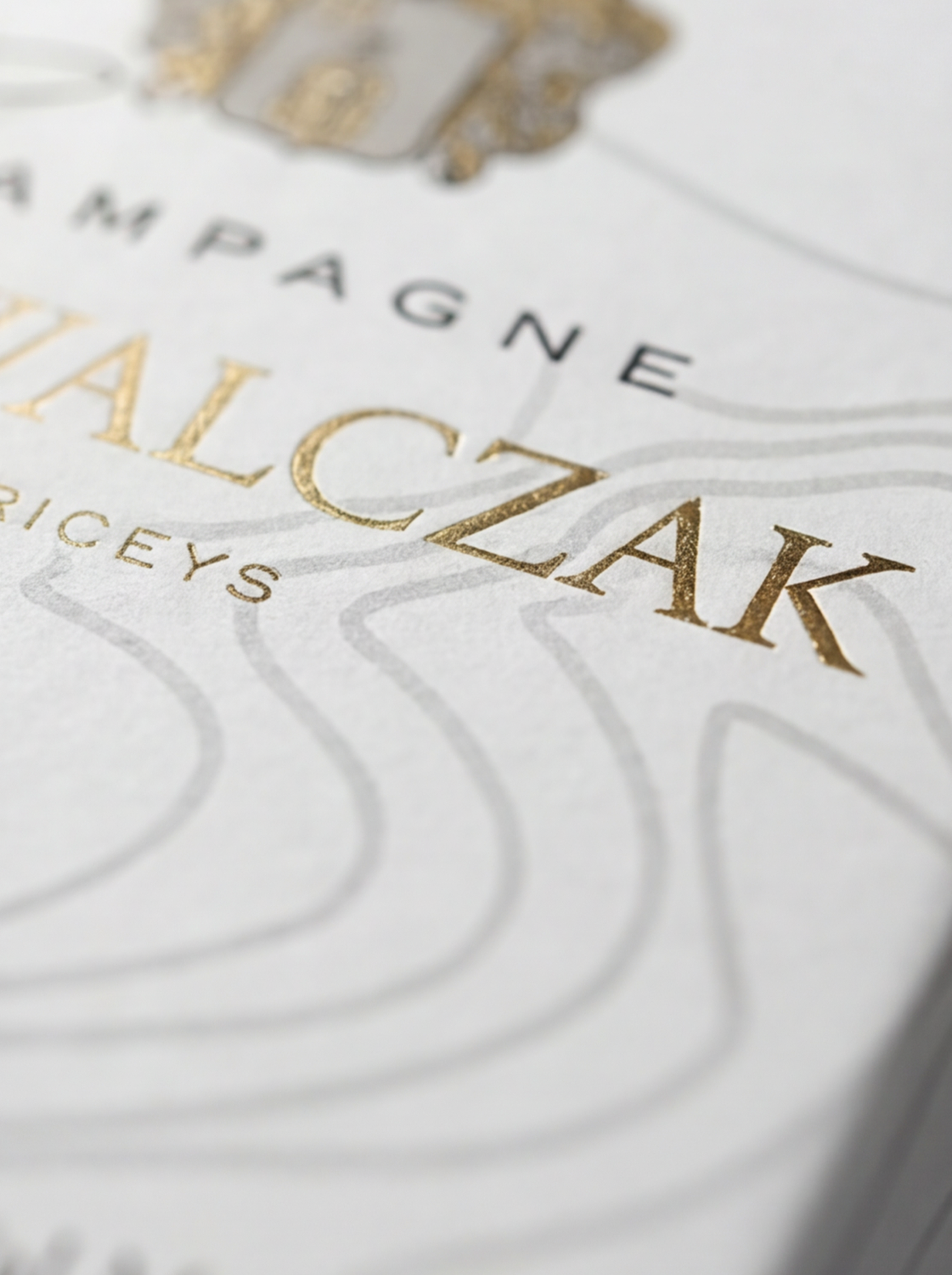 White Champagne Mancave Gift Box for 1 Bottle