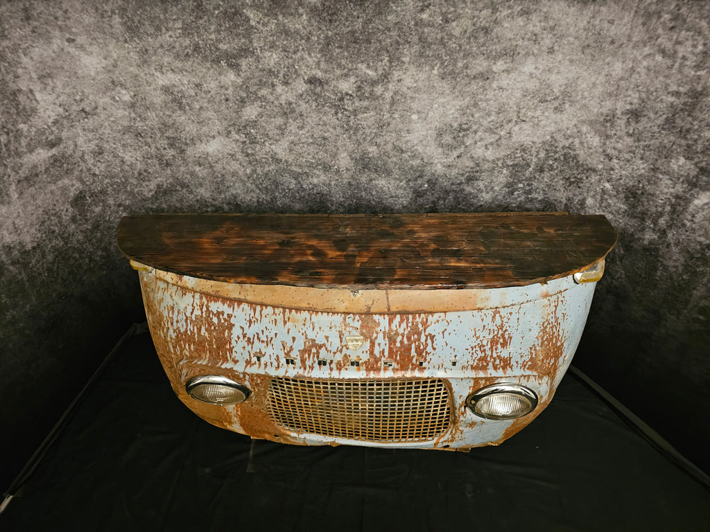 Ford Transit Taunus Bar – Automöbel mit Patina & Stauraum