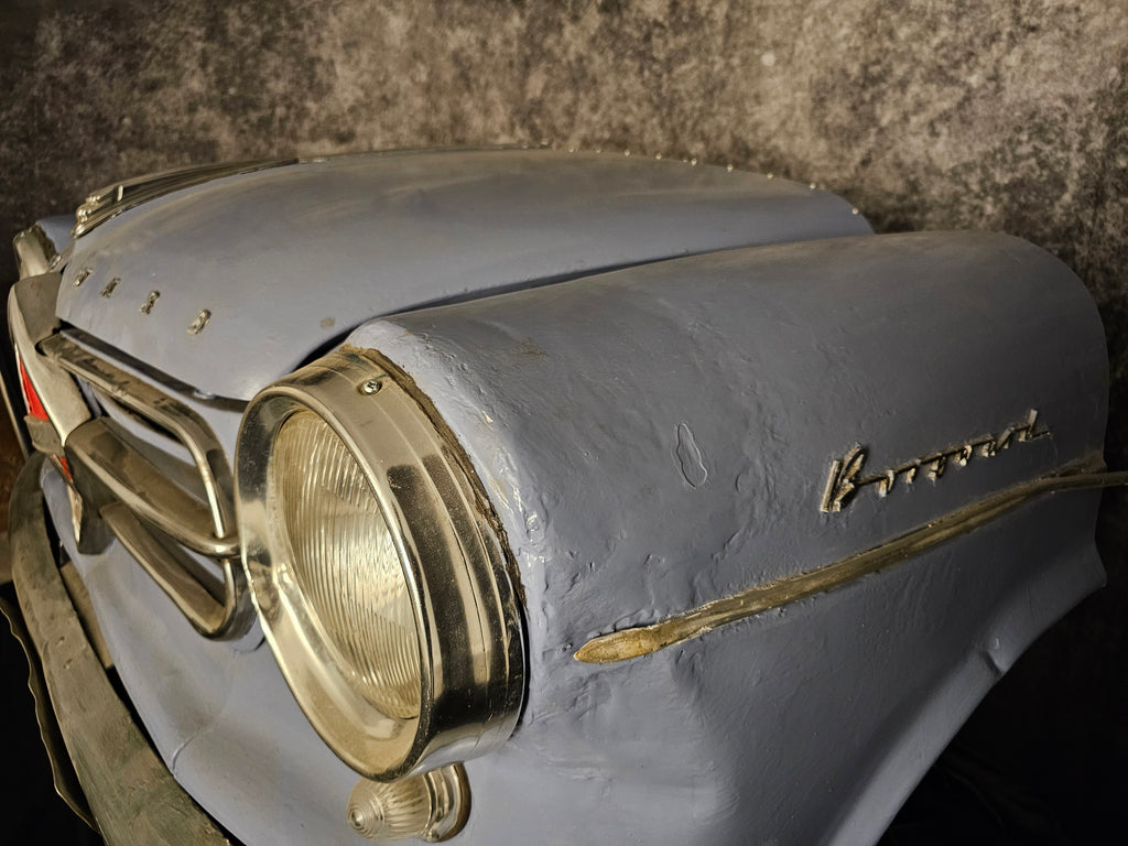 Borgward Isabella Front Bar | Mancave Classic