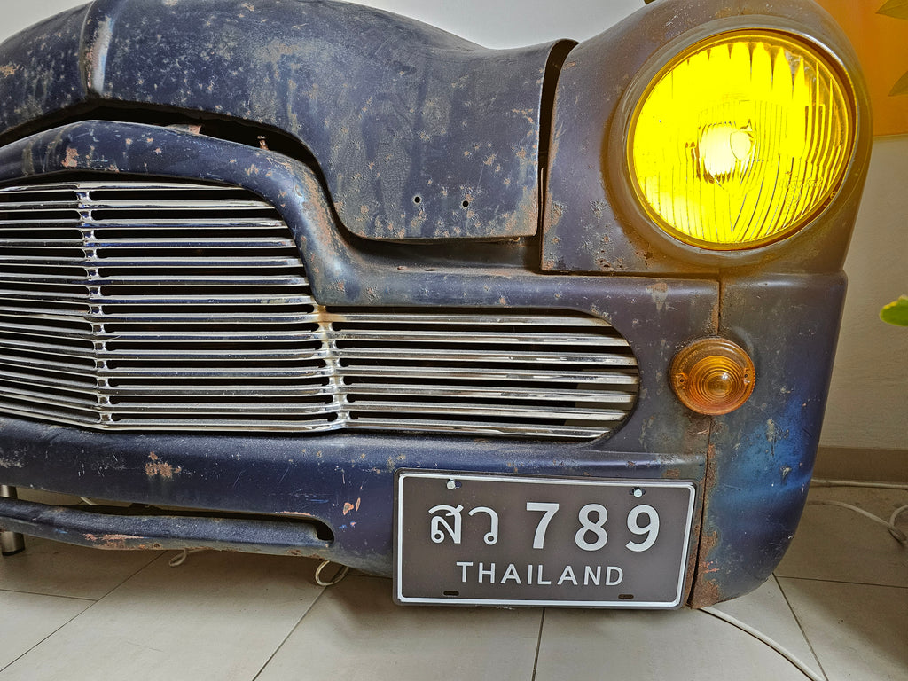 Ford Zephyr Front Bar | Mancave Classic