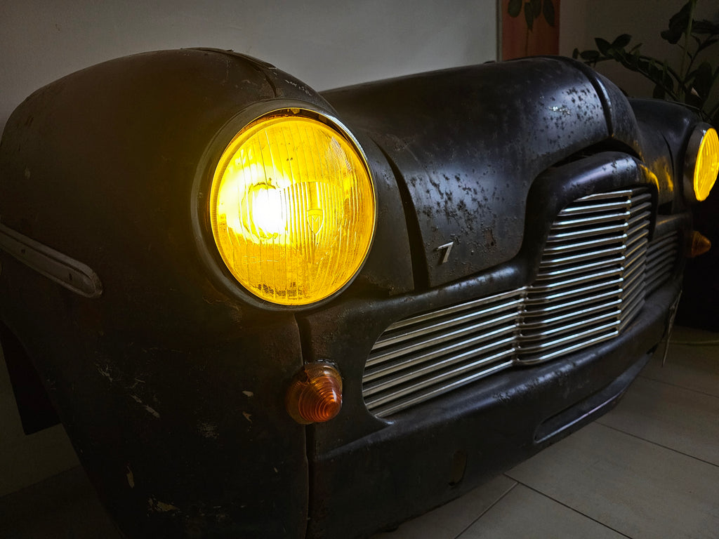 Ford Zephyr Front Bar | Mancave Classic