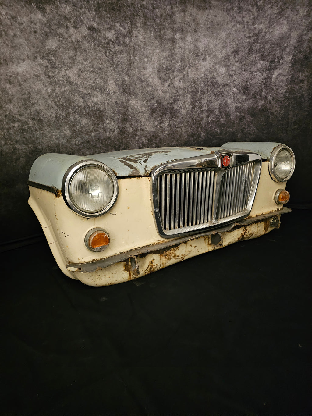 MG 1300 Front Bar | Mancave Classic