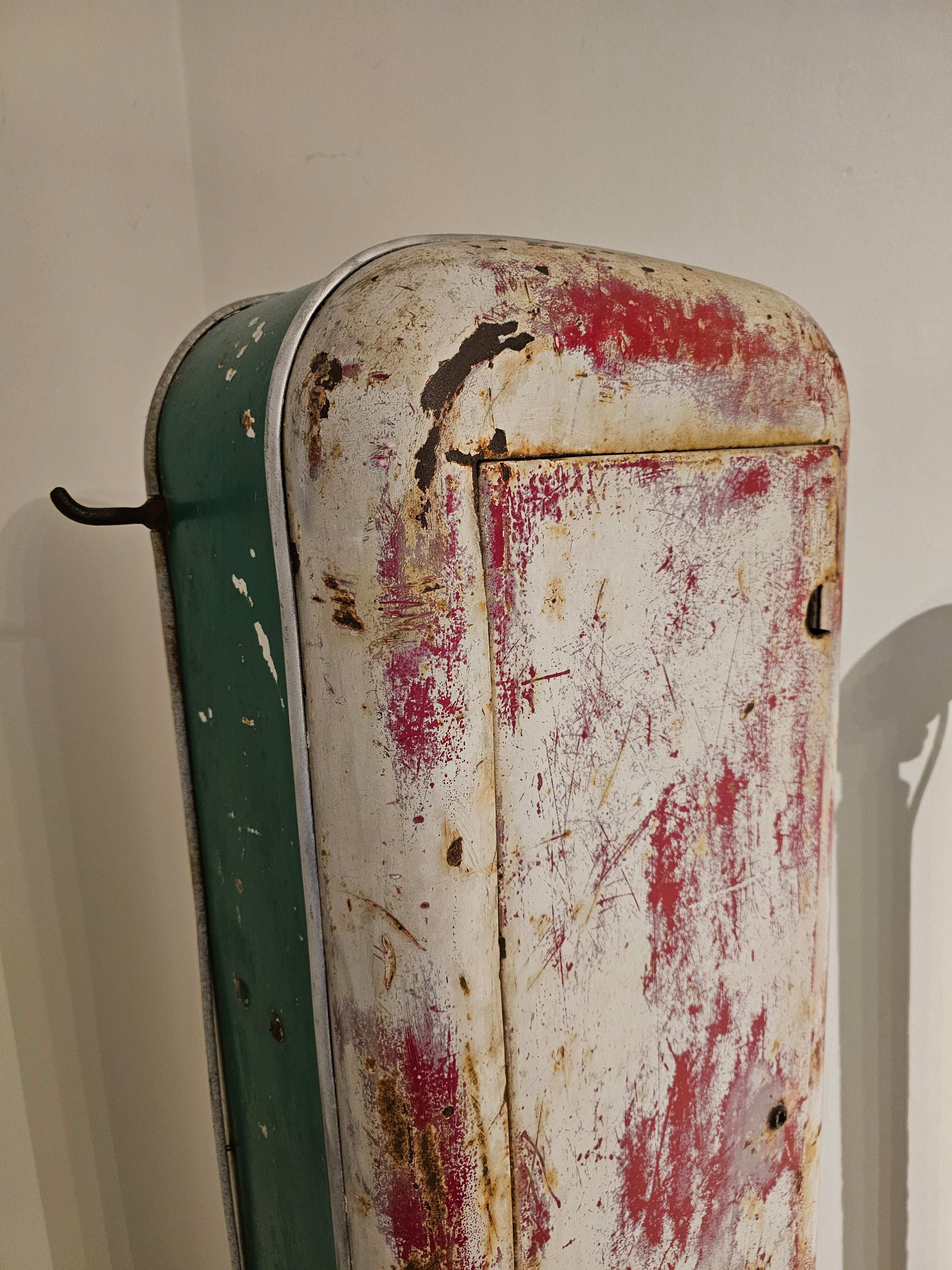 1950s Air Station gas pump | Mancave Classic
